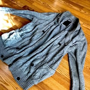 Grey coloroid Guess Sweater